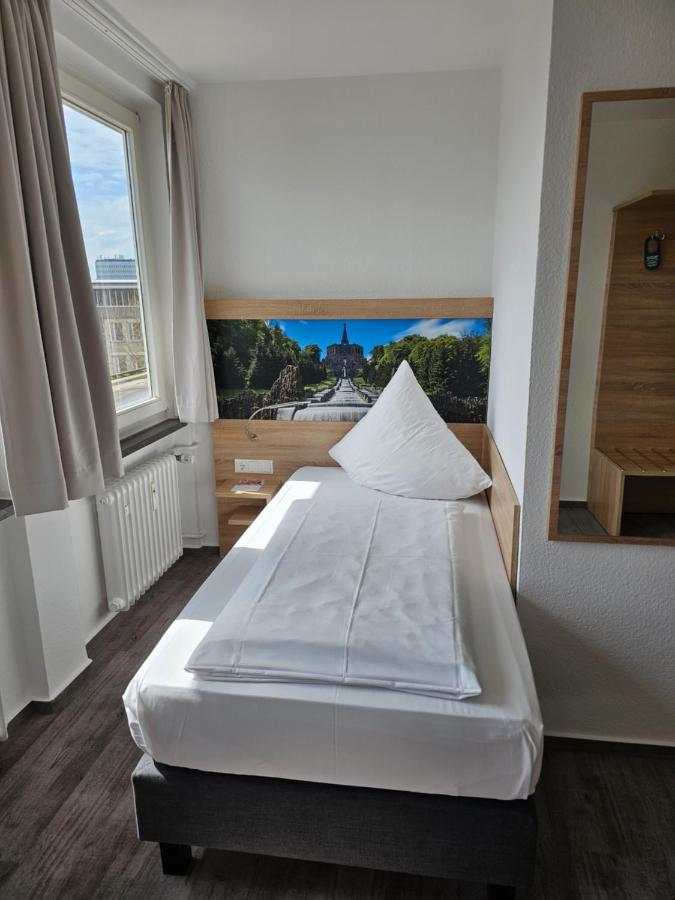 Stadthotel Кассель Экстерьер фото