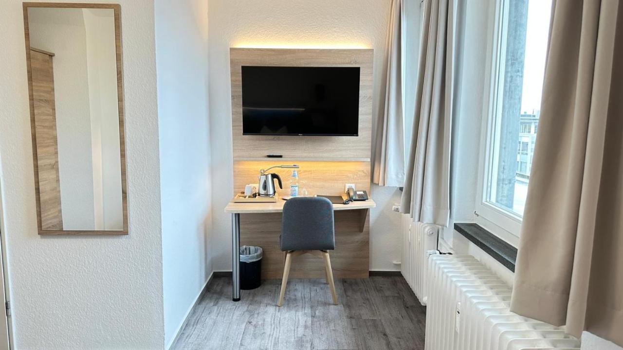 Stadthotel Кассель Экстерьер фото