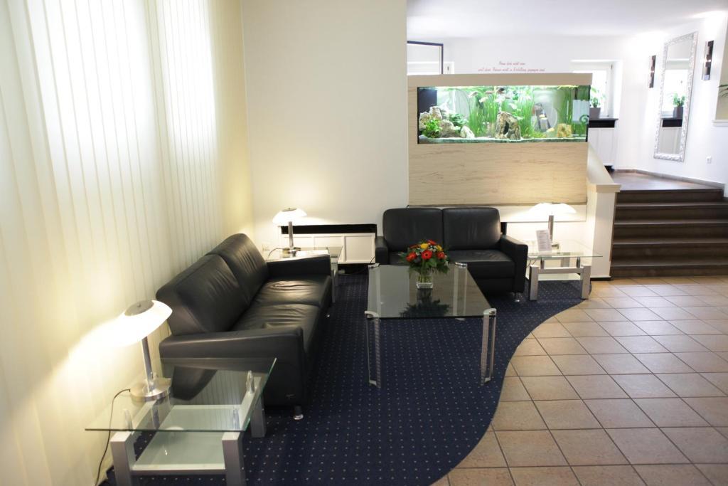 Stadthotel Кассель Экстерьер фото